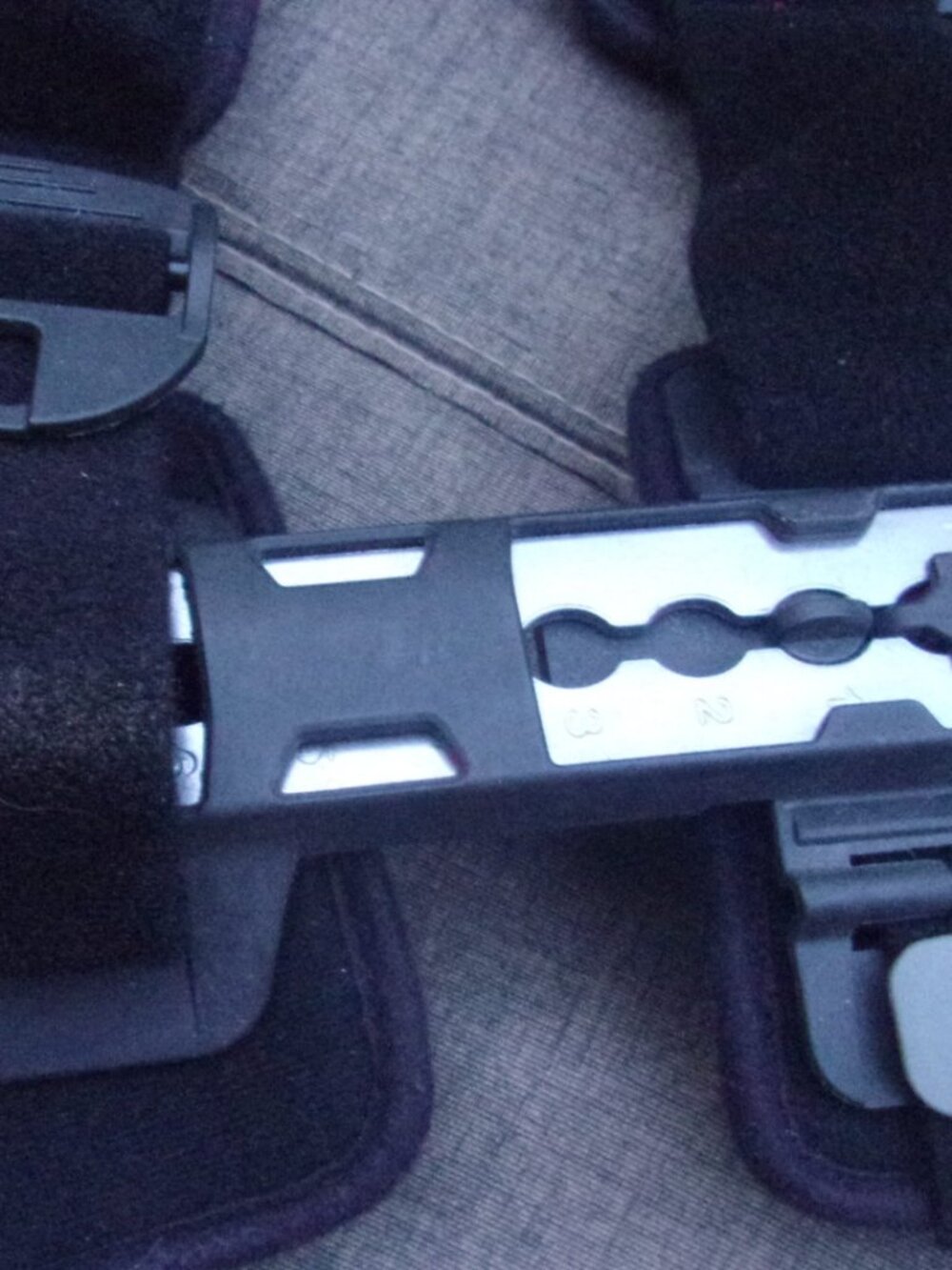 Don Joy X Rom Knee Brace - Picture 7 of 7